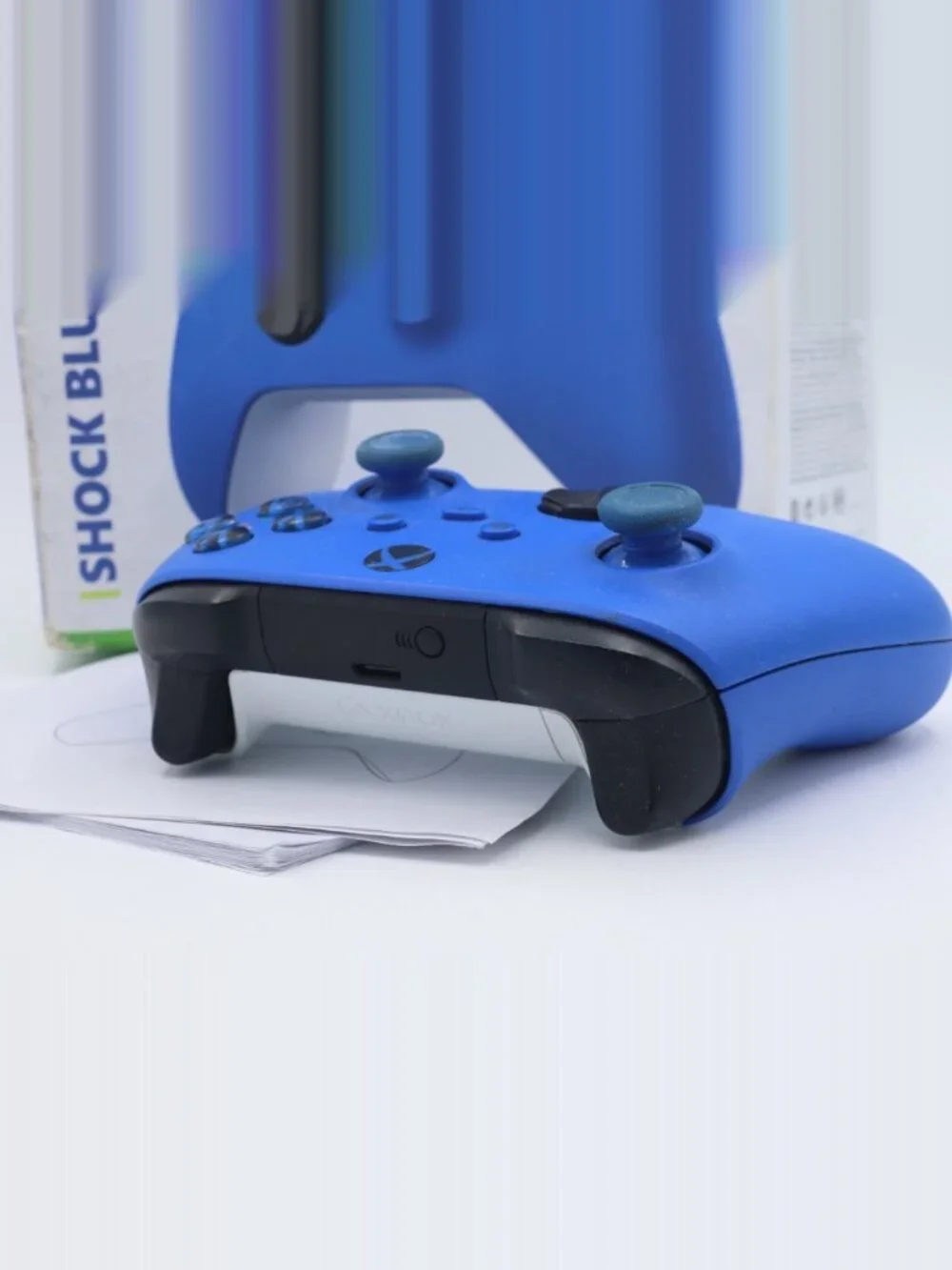 Microsoft Xbox Wireless Controller - Blue Model 1914